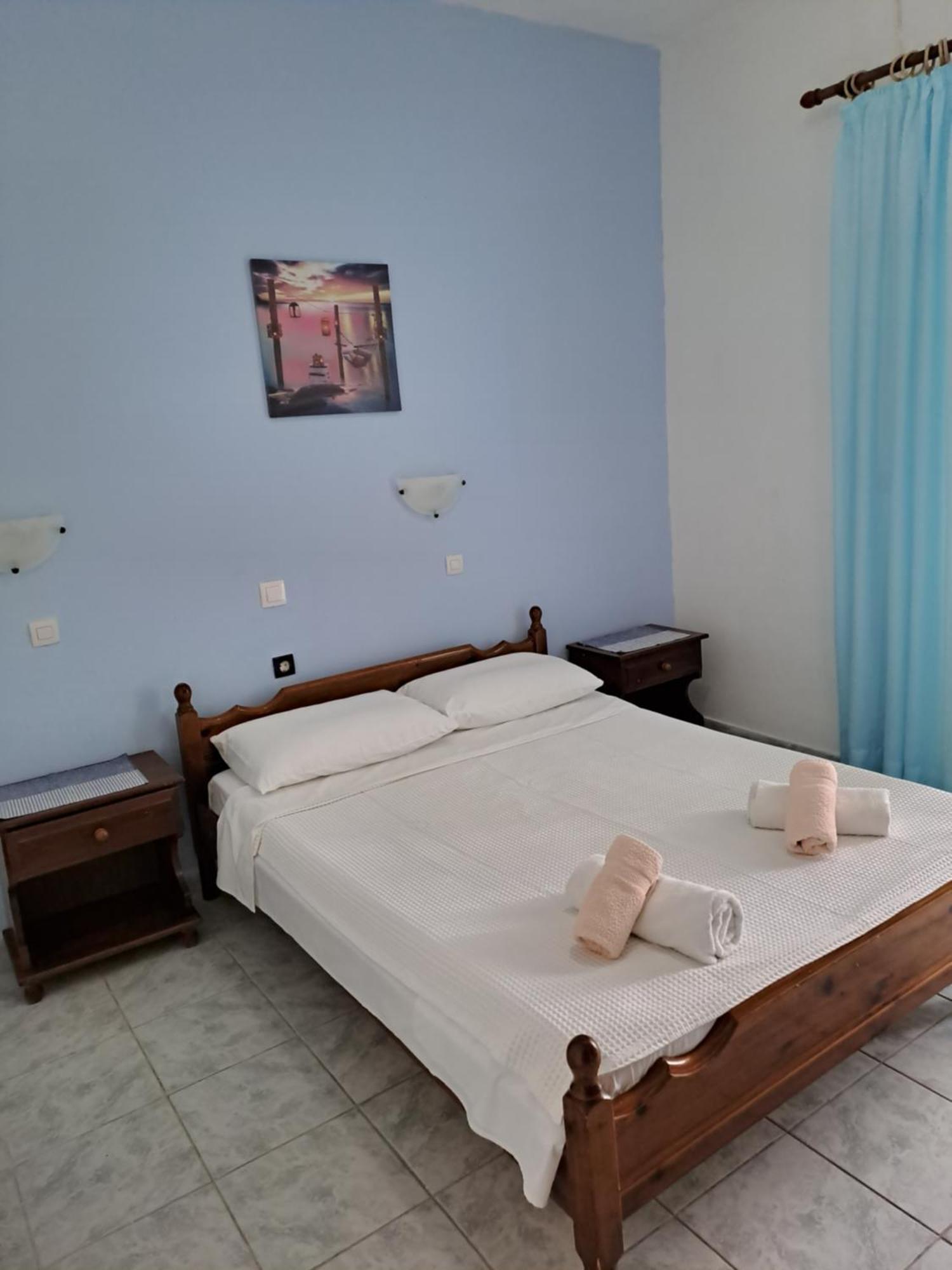 Tony'S Apartments Agios Georgios  Exterior photo