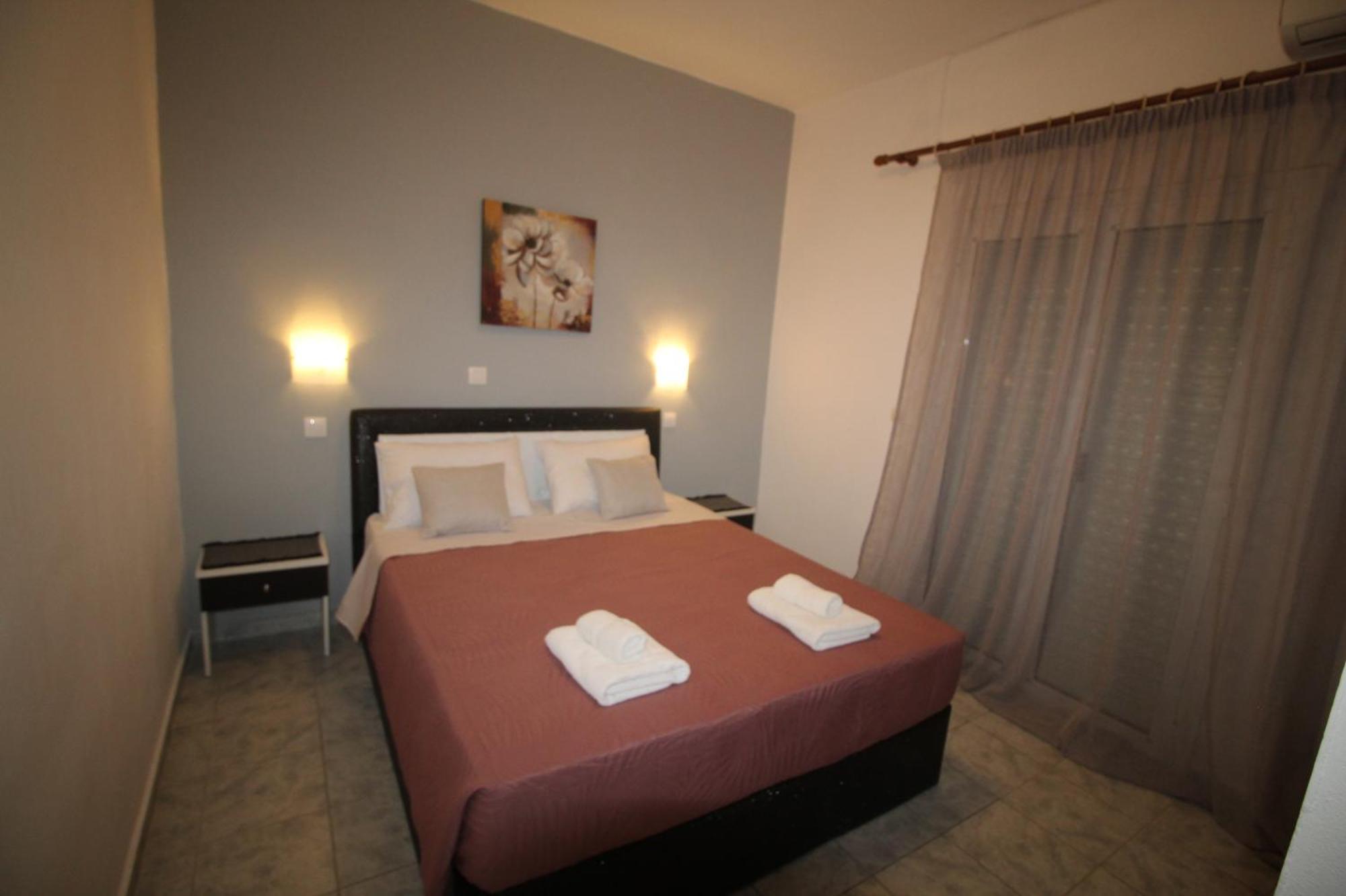 Tony'S Apartments Agios Georgios  Exterior photo