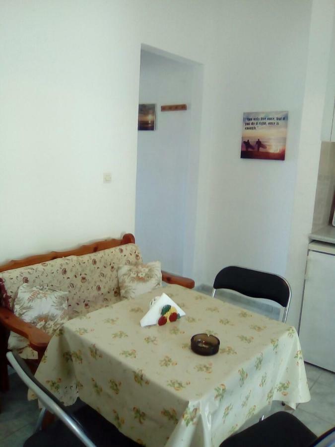 Tony'S Apartments Agios Georgios  Exterior photo